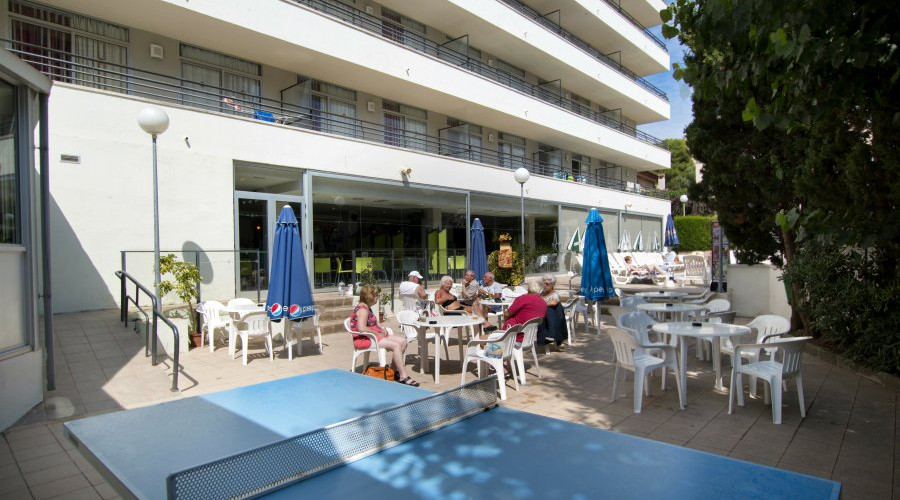 Taras Aparthotel Esmeraldas